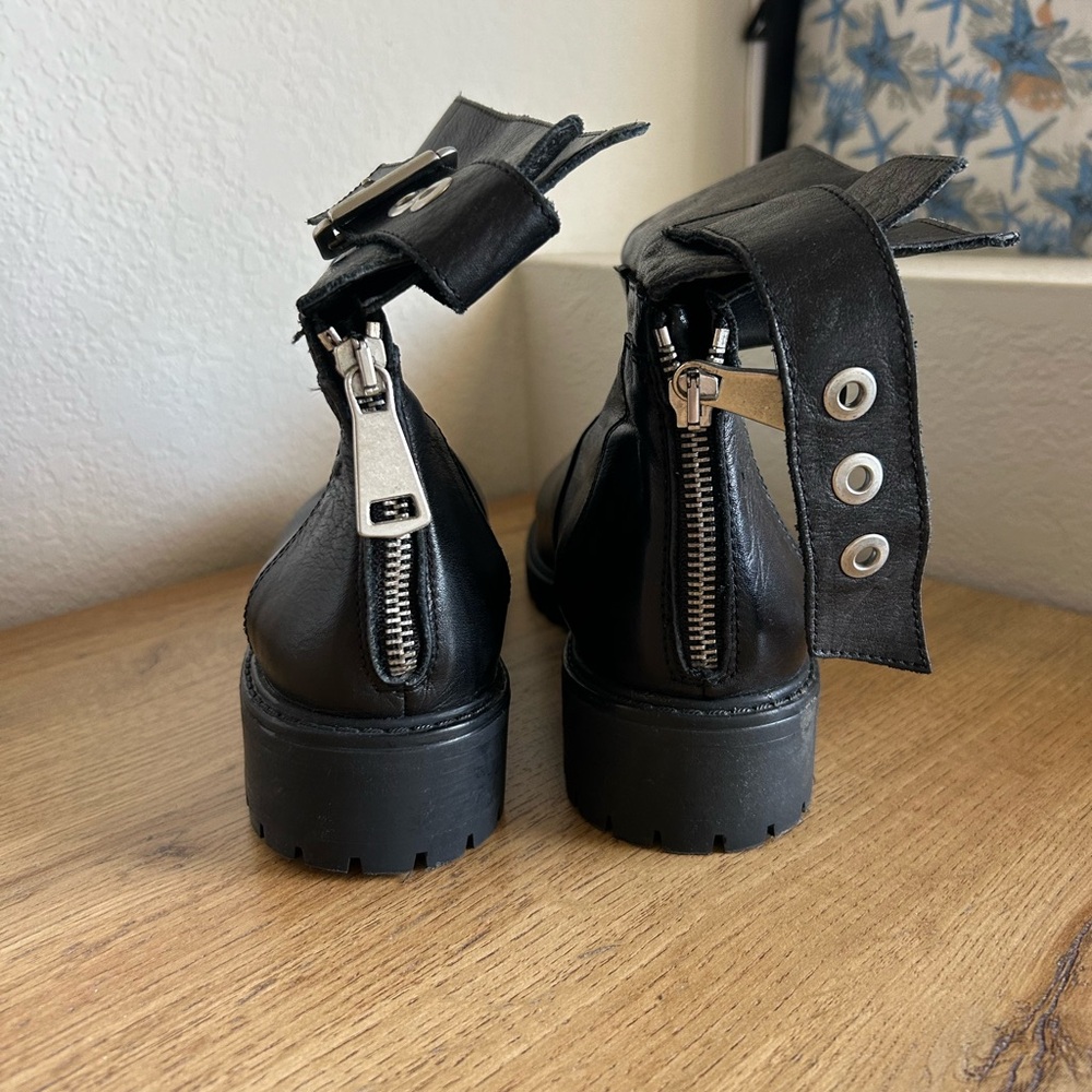 Zara Black Leather Boots